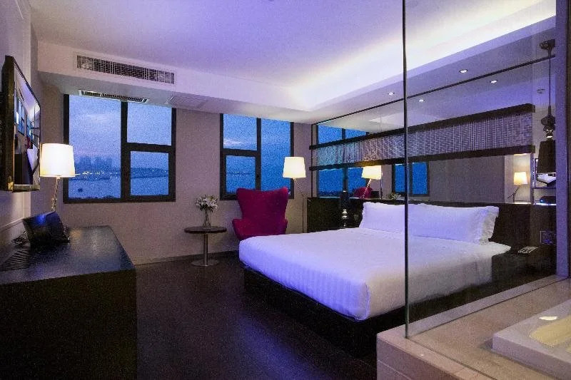 Crystal Orange Hotel
