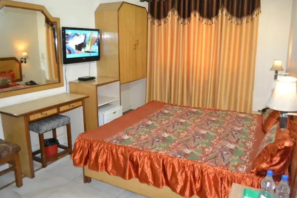 Hotel Atithi Palace