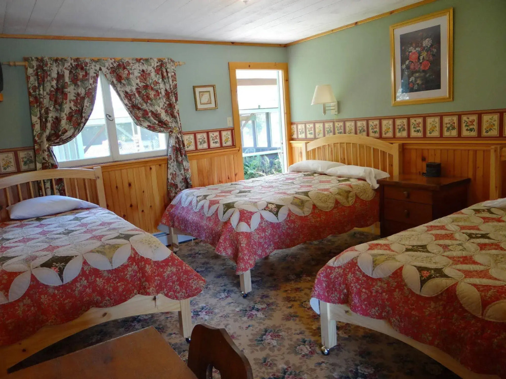 Blue Gentian Lodge at Magic Mountain
