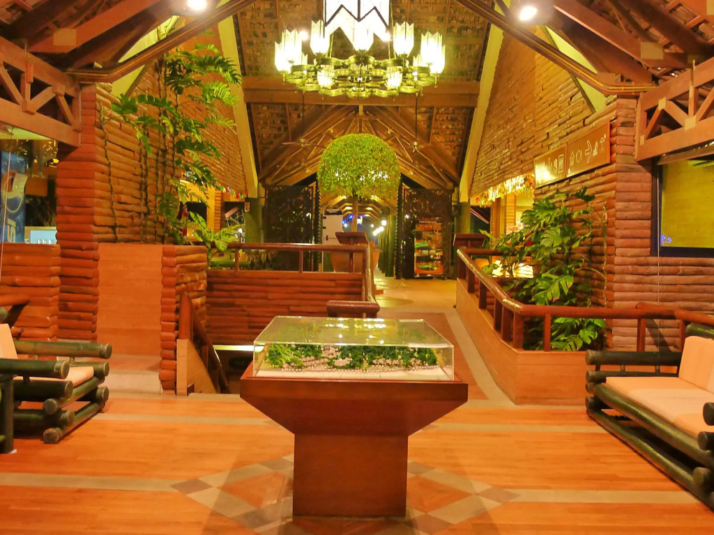 Sunset Park Resort and Spa By SWR