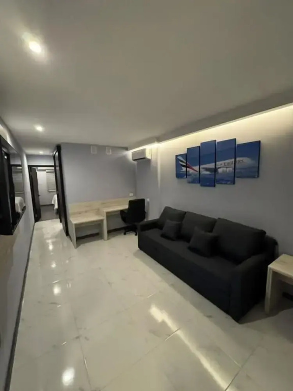 Hangar Inn Tijuana