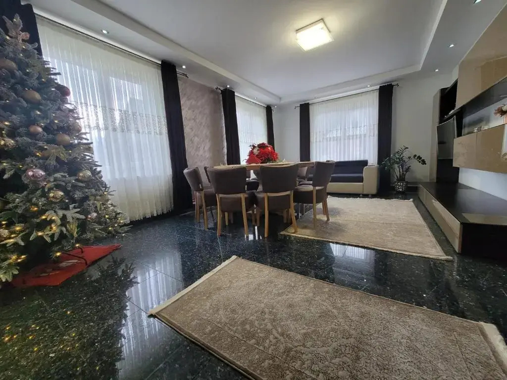 Villa Mery