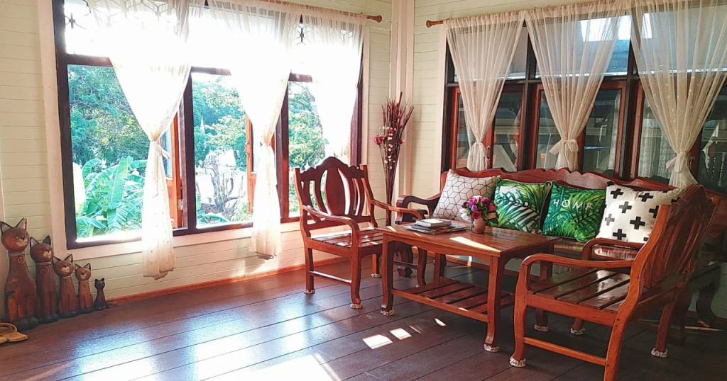 Green Riverside Homestay