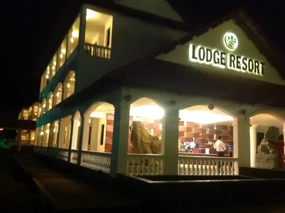 Dak Nong Lodge Resort