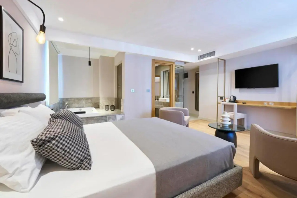 La Maja Hotel