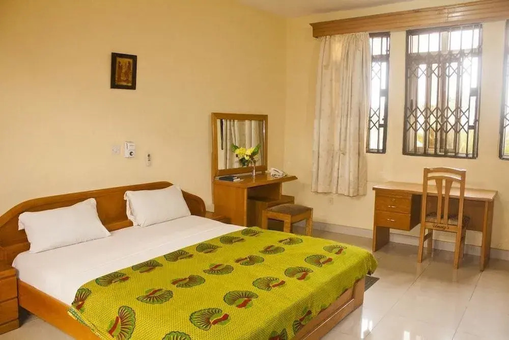 Elmeiz Place Guest House