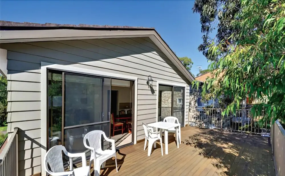 Little Beach House, 8 Mistral Close