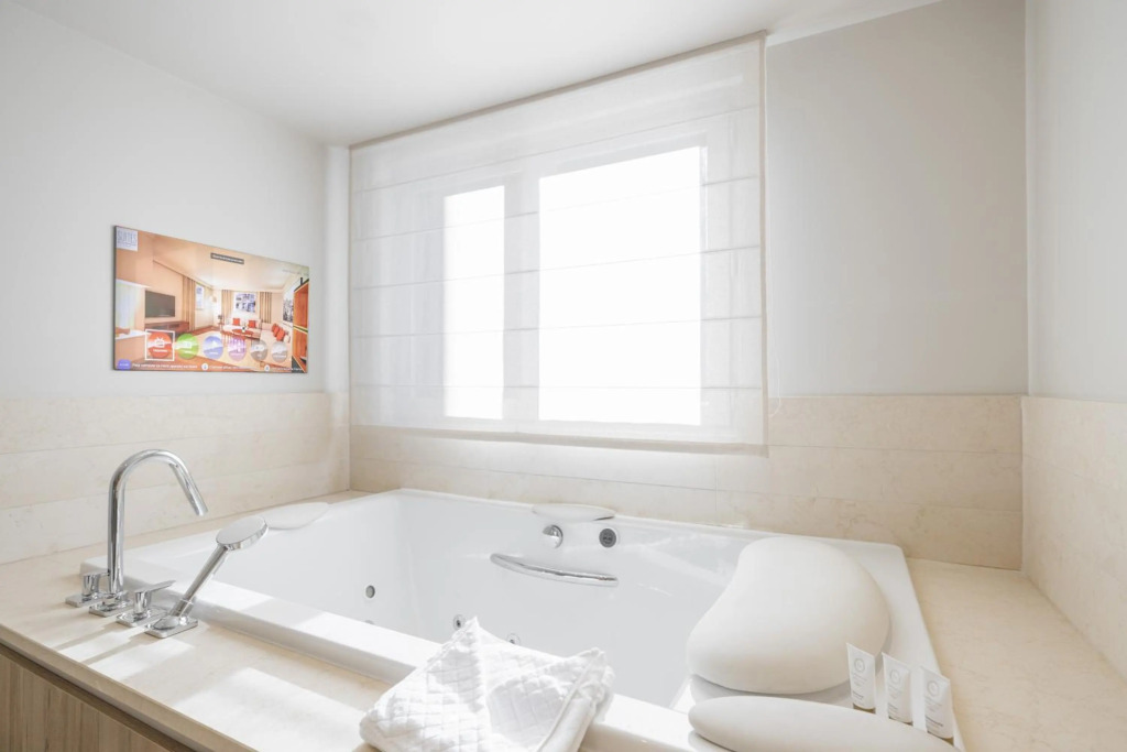 Les Suites de la Potinière