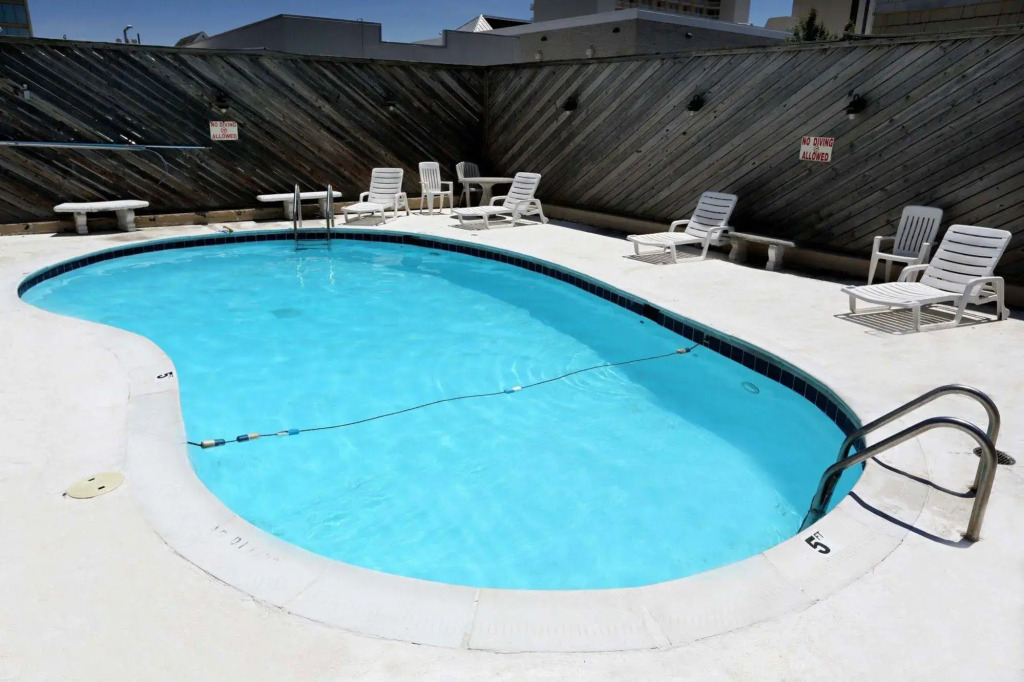 Blue Marlin Motel
