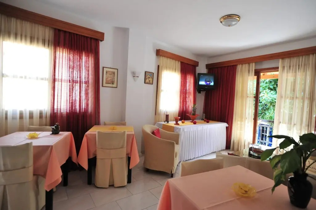 Sama Hotel