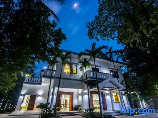Passport Villa