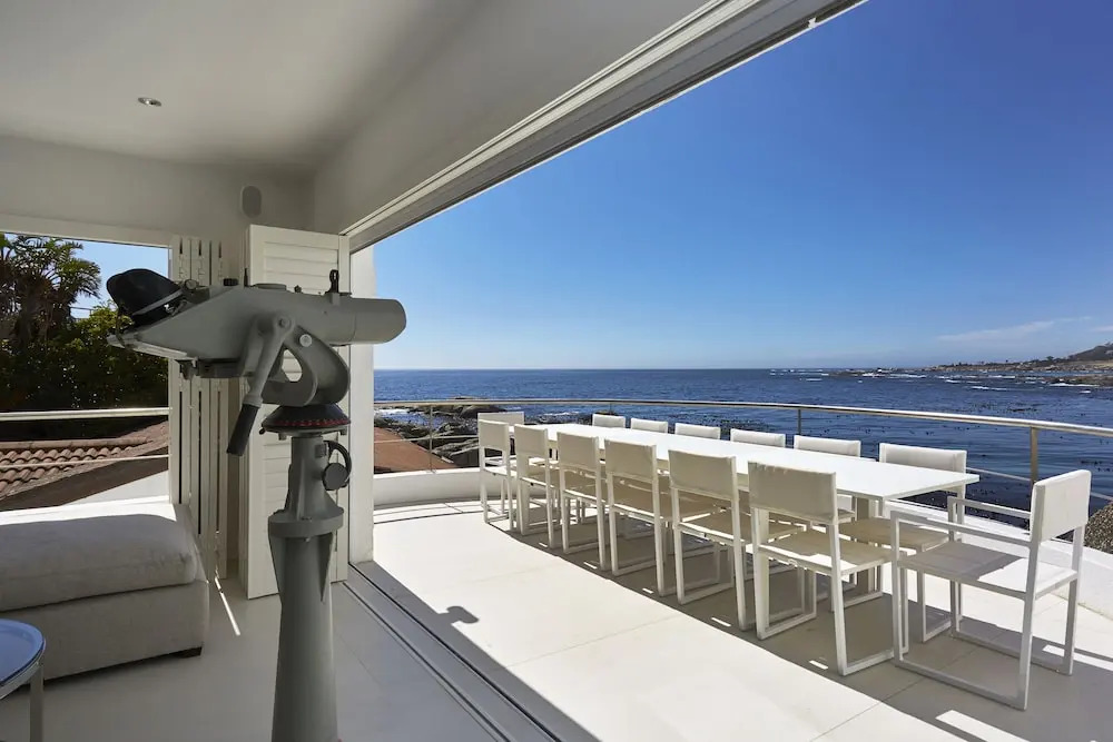 Beta Beach Six Bedroom House Sleeps 12