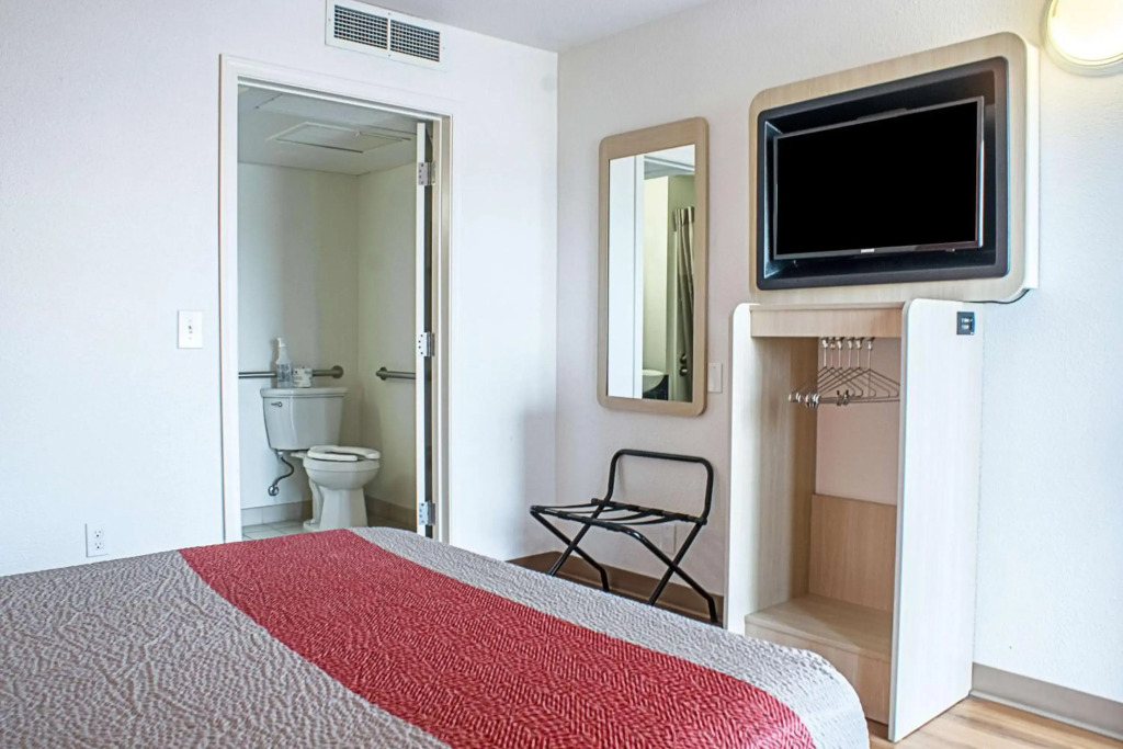 Motel 6-Kalispell, MT