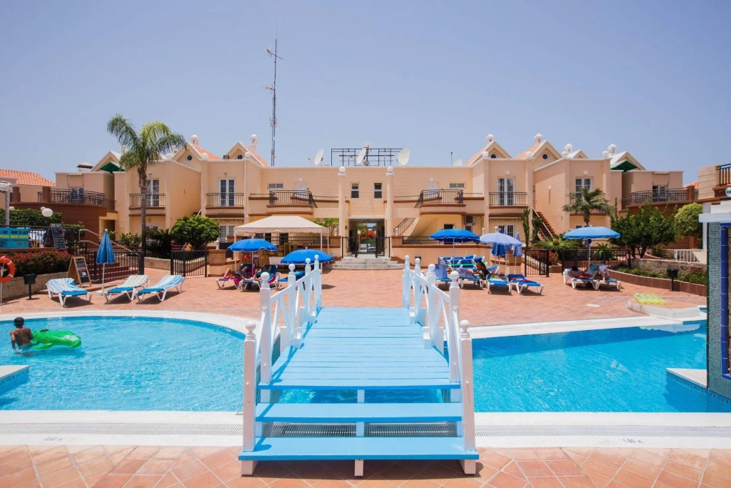 Yucca Park ApartHotel