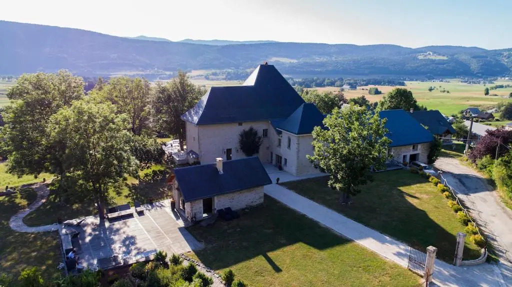 Lappart du chateau des Girards