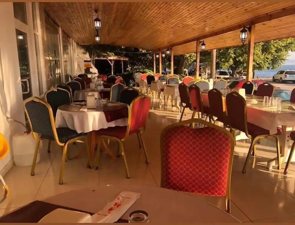 Yalim Hotel