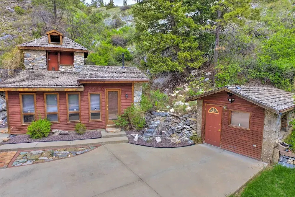 Historic Helena Retreat - Near Dtwn & Mt Helena!