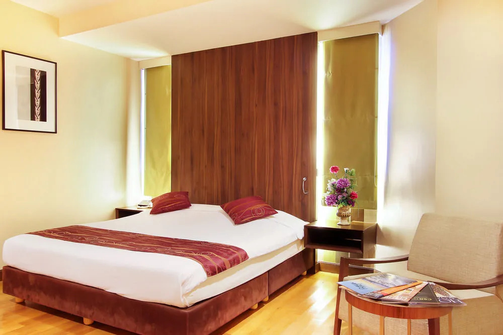 Ballys Studio Suite Silom