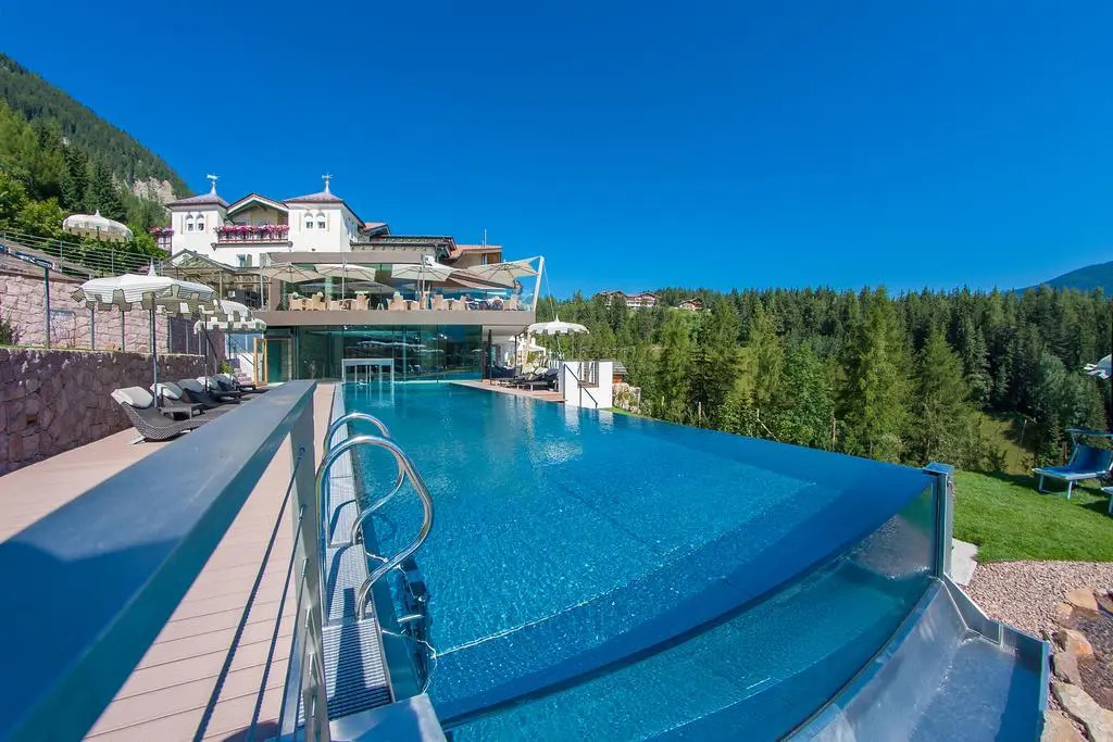 Mountain Spa Resort Albion