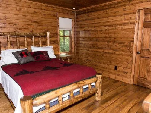 Crosslake Treetop Village
