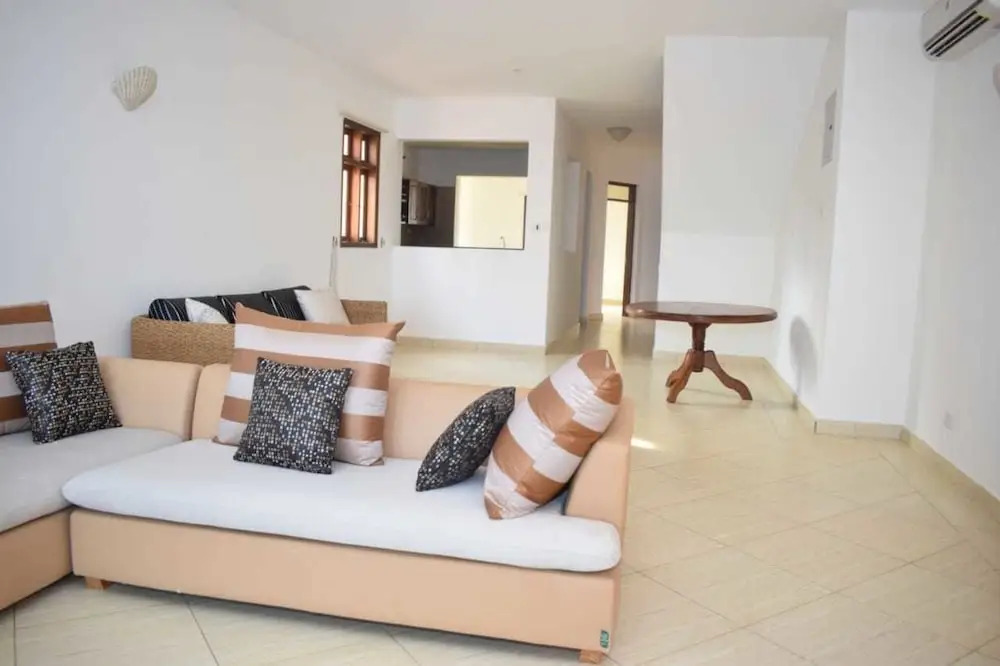 Blissful Beach Apartment
