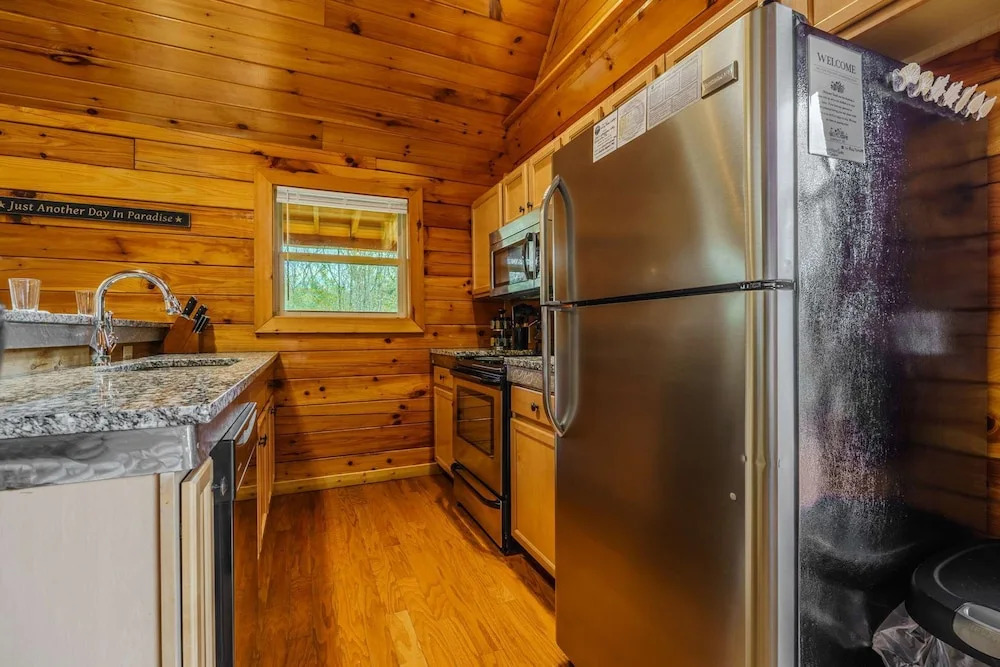 February Specials 3br-hot Tub-pet Friendly