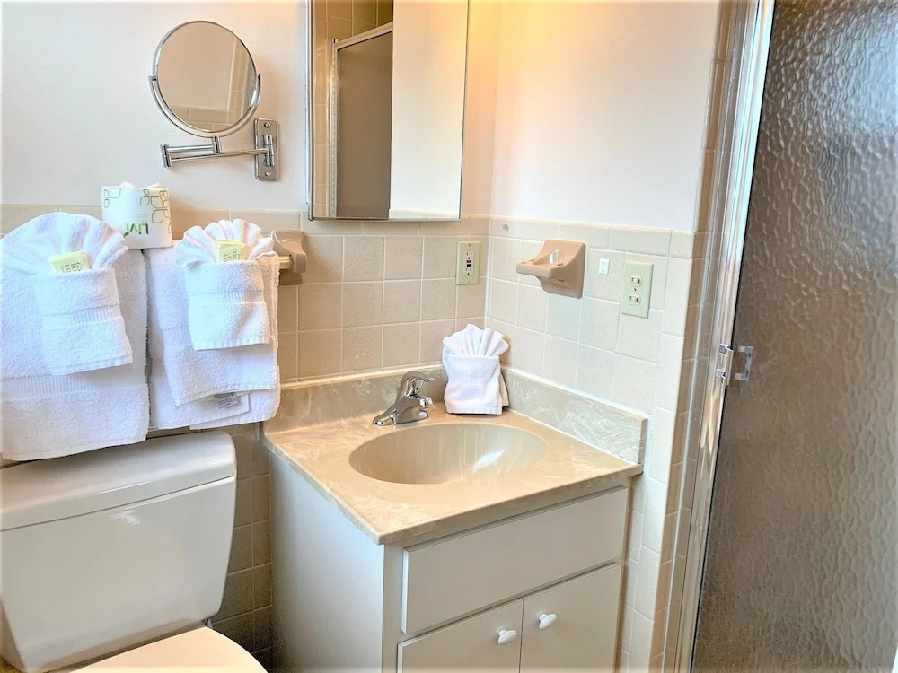 Aloha Kai - 59 2 Bedrooms 2 Bathrooms Apts