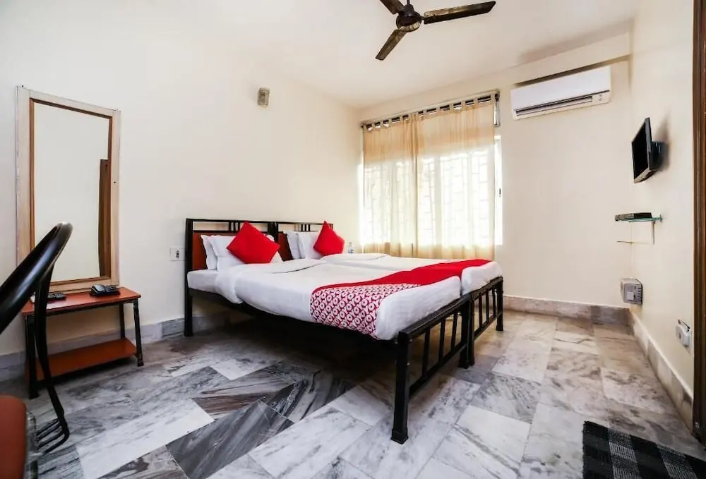 Uttam Guest House by OYO Rooms