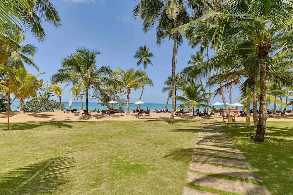 3BR Sublime Essence Beachfront Jaccuzi BBQ