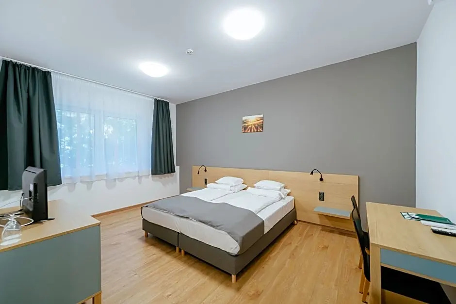 Rákóczi Hotel, Tábor és Rendezvényközpont