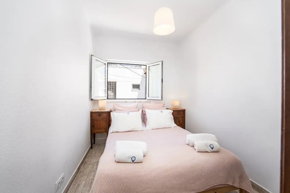 Caparica Beach Apartment by HOST-POINT