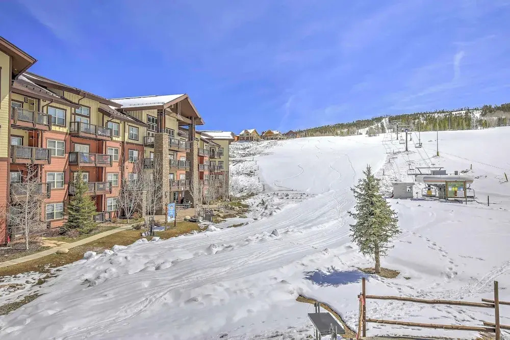 Granby Ranch Condo w/ Balcony: 1 Mi to Lake Granby