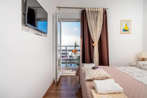 Apartments Tolic