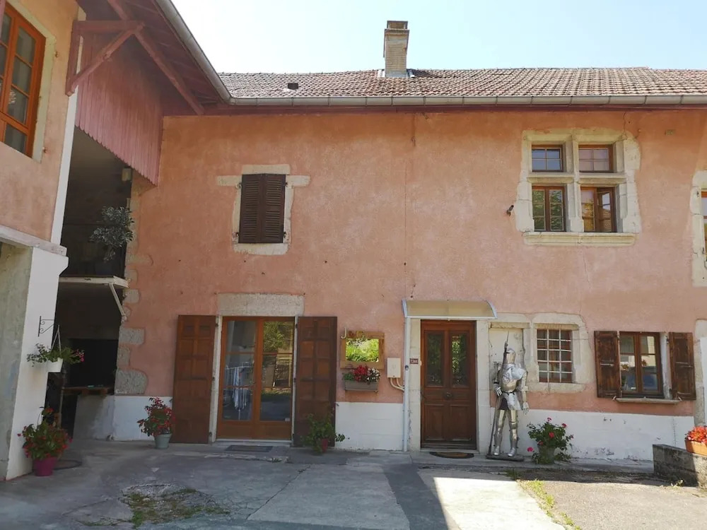 Maison Maliga J&G House
