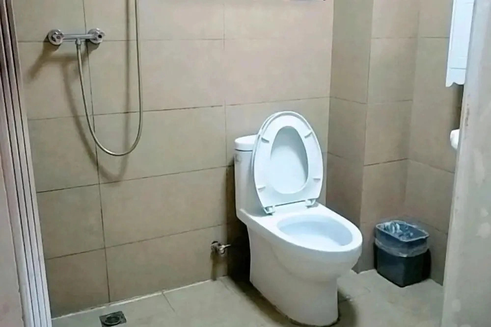 Lancha Renjia Inn