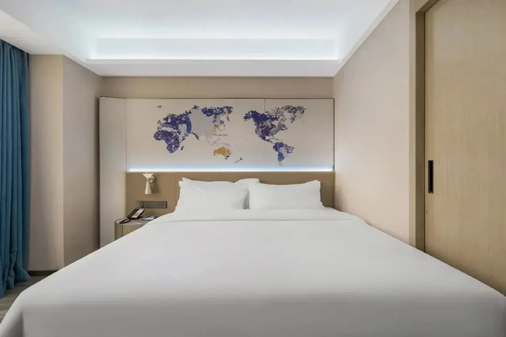 Kyriad Marvelous Hotel (Dongguan Huayang Lake University City Store)