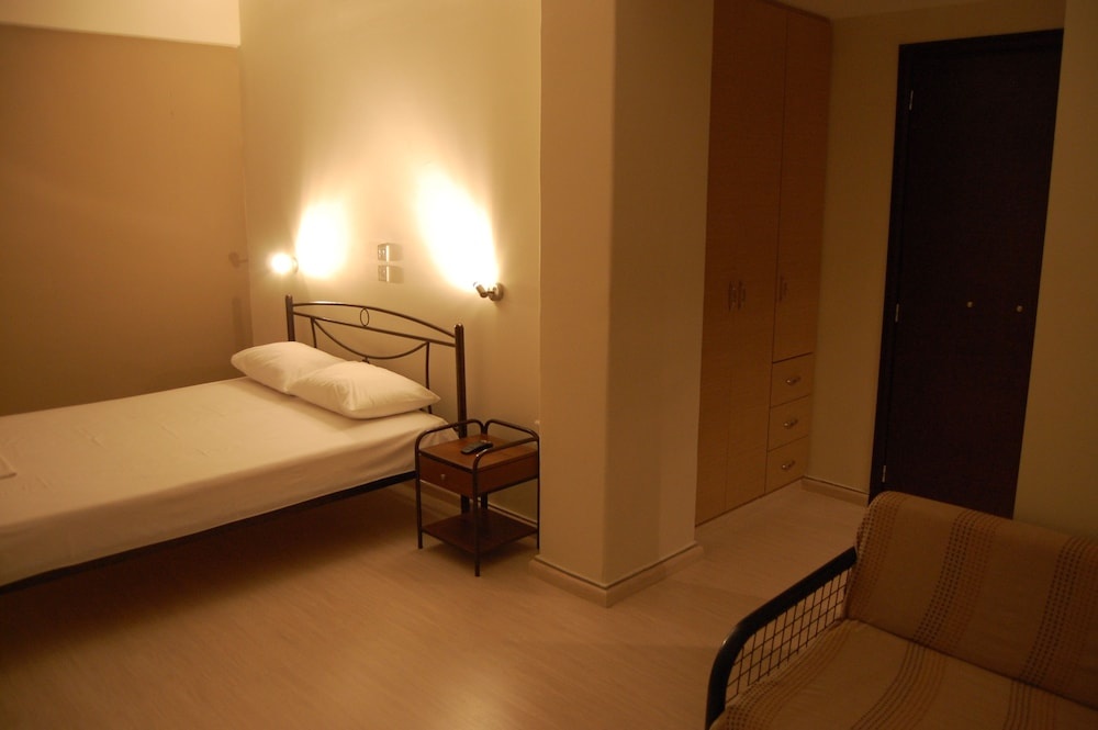 Hotel Antirriο