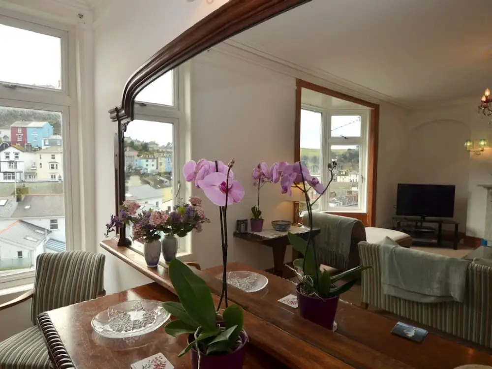 Quaint Apartment in Dartmouth With Private Garden