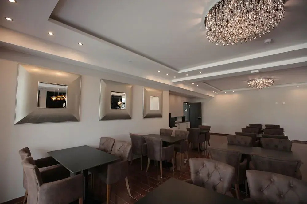 Hotel Starton am Ingolstadt Village