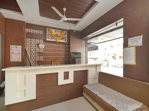 Hotel Keshar Laxmi (Near Mahakal Temple), Ujjain