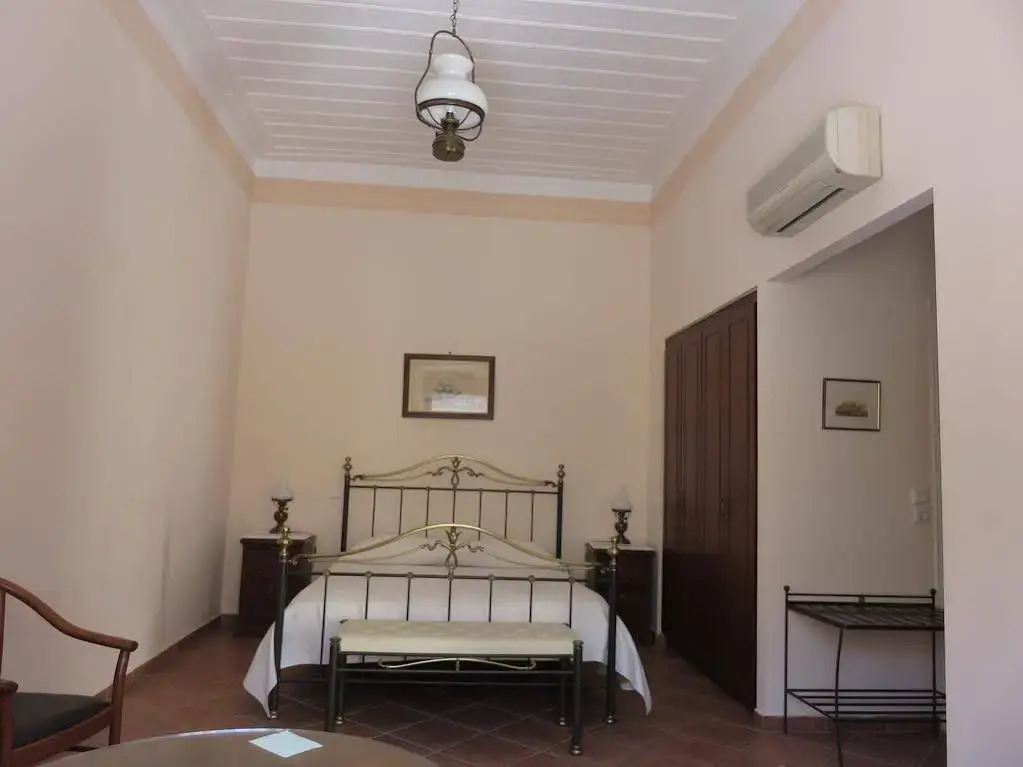Phaedra Hotel