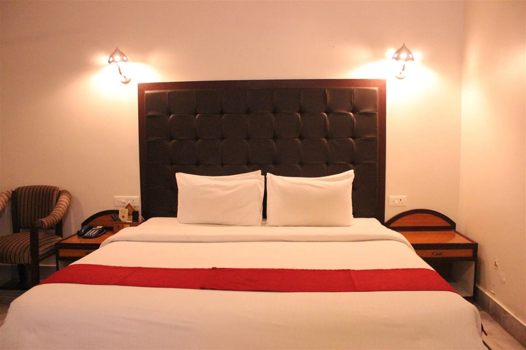 Hotel Surya, Kaiser Palace