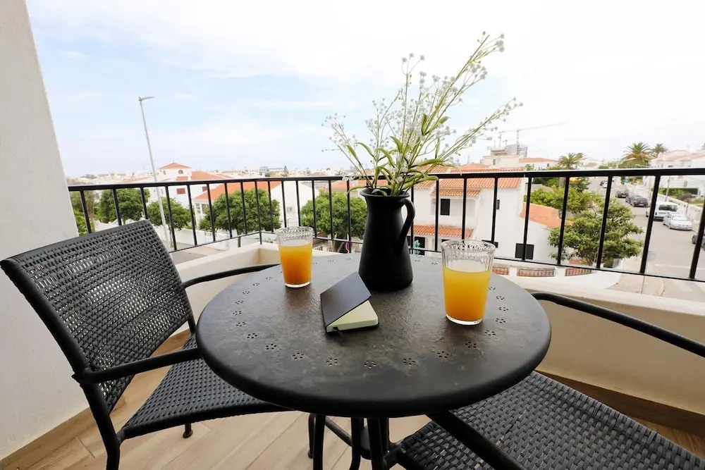 A57 - Lighthouse Apartment in Via Dona Ana Lagos