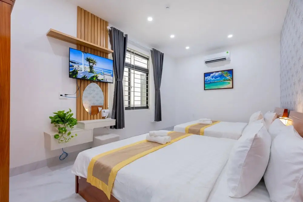 126 Vung Tau Pool Villa Back Beach From 4 To 12 Rooms Options