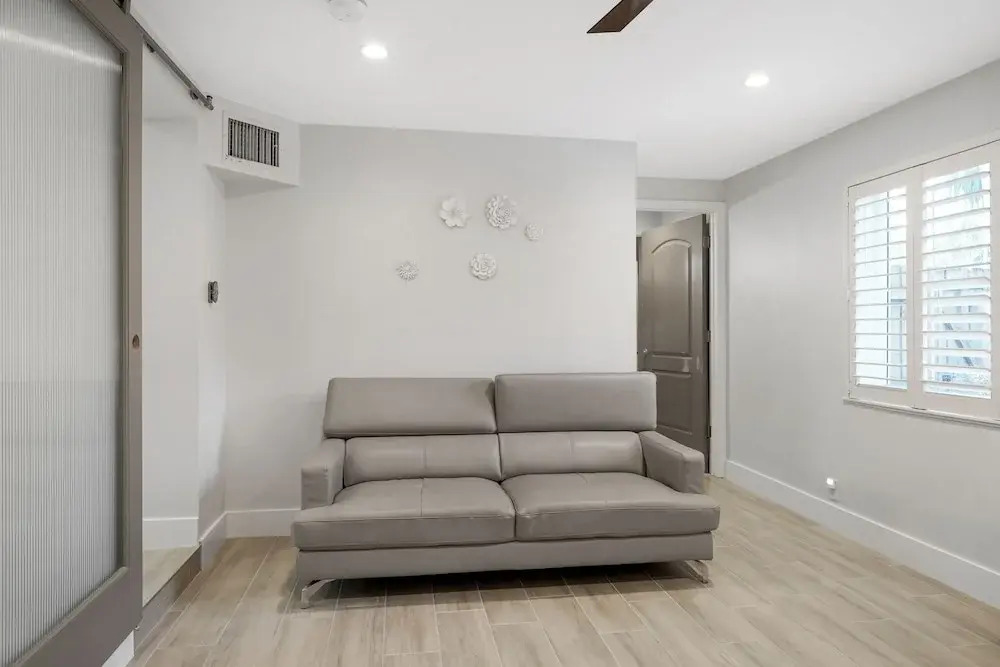 401 Wilton Manors in Wilton Manors
