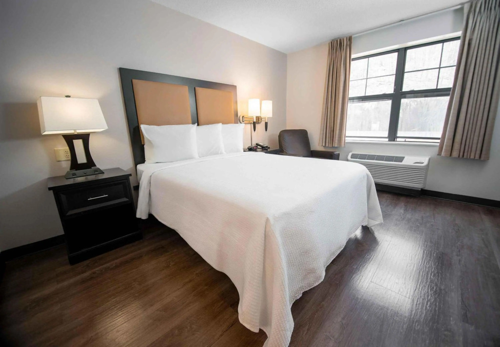 Extended Stay America Suites - Boca Raton - Commerce