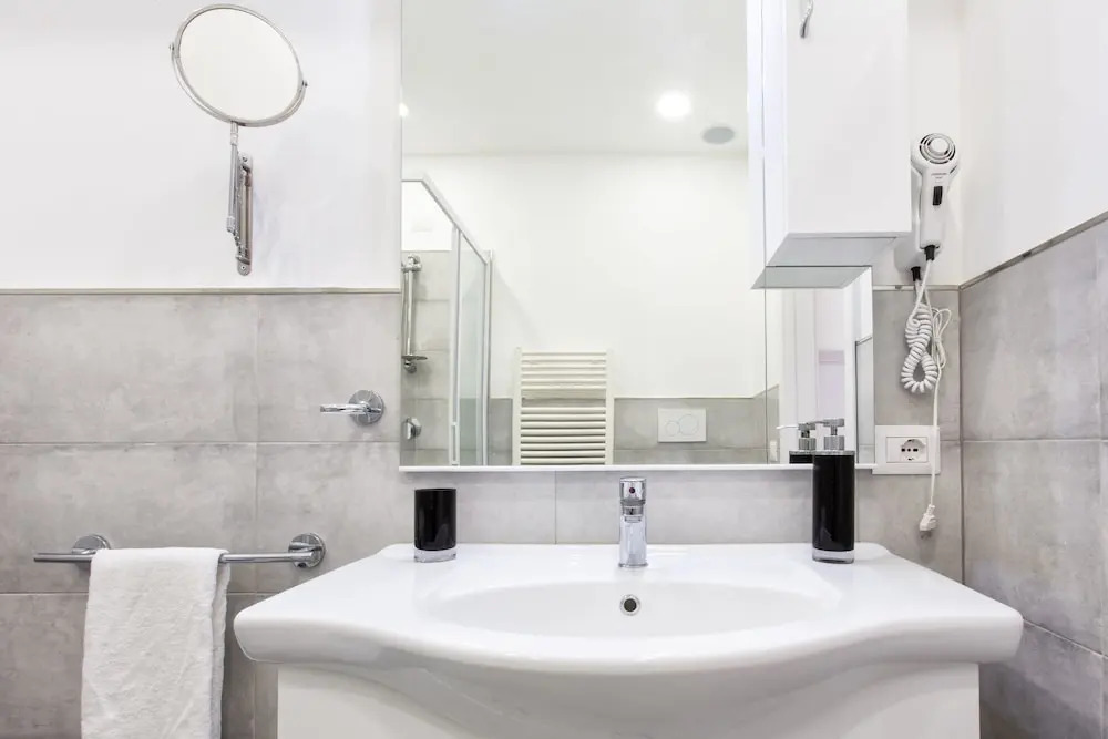Modern Sorrento two bedroom Apartment with Terrace