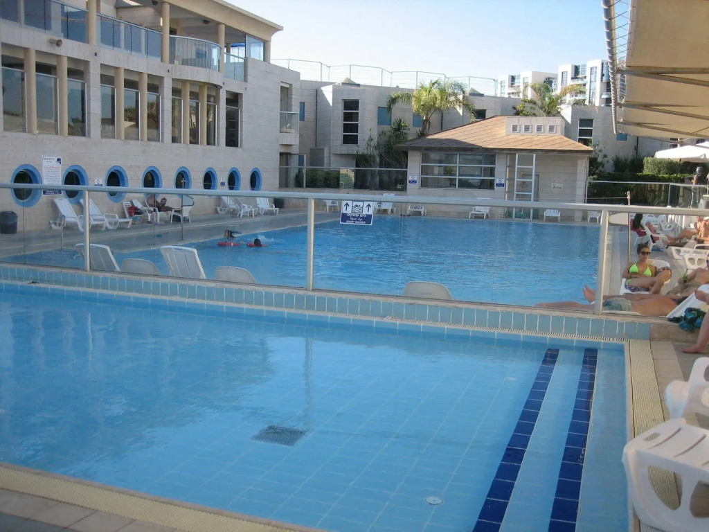 Nomi Suites Marina Herzelia