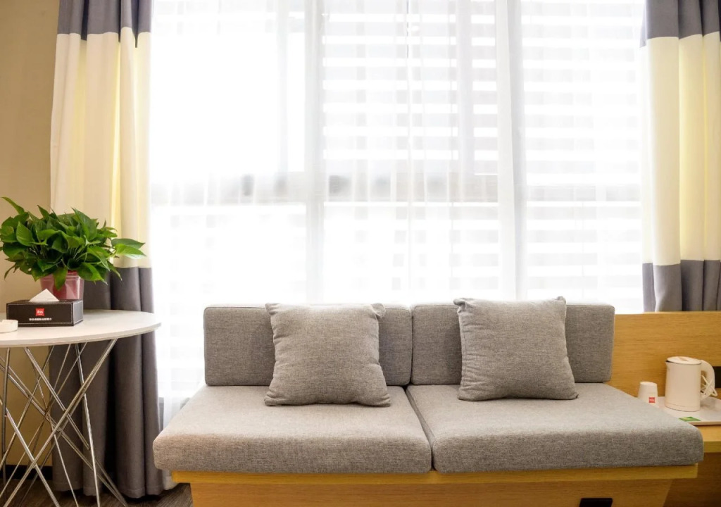 ibis Yichang Bayi Rd