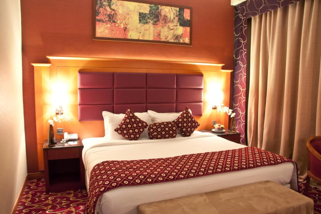 Royal Grand Suite Hotel